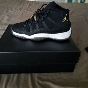 Air Jordan 11 PRM Heiress Black Stingray